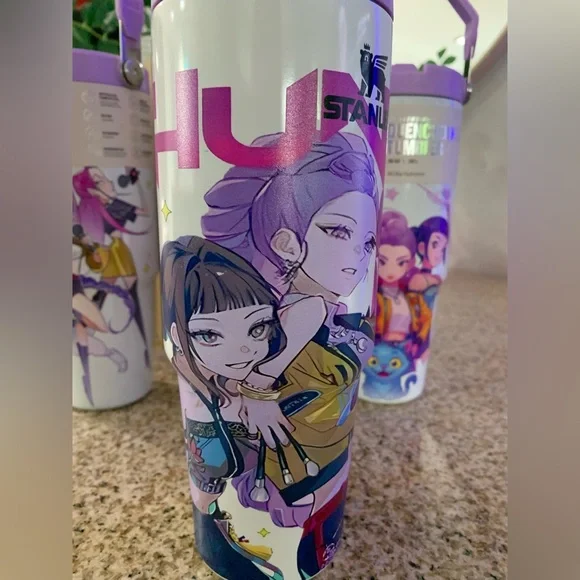 K-pop demon hunters 30oz tumbler - Picture 5 of 7